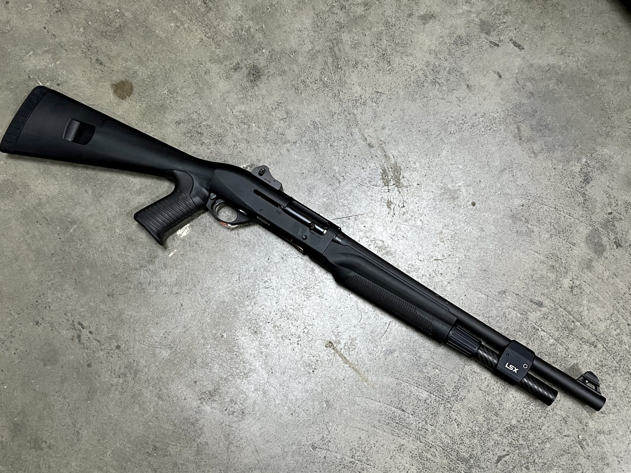 Benelli M2 Tactical 18.5" Pistol Grip Ghost Ring Sights Semi-Auto 12 gauge w/ Lancer LSX Carbon Fiber +2 Extension - Good Condition