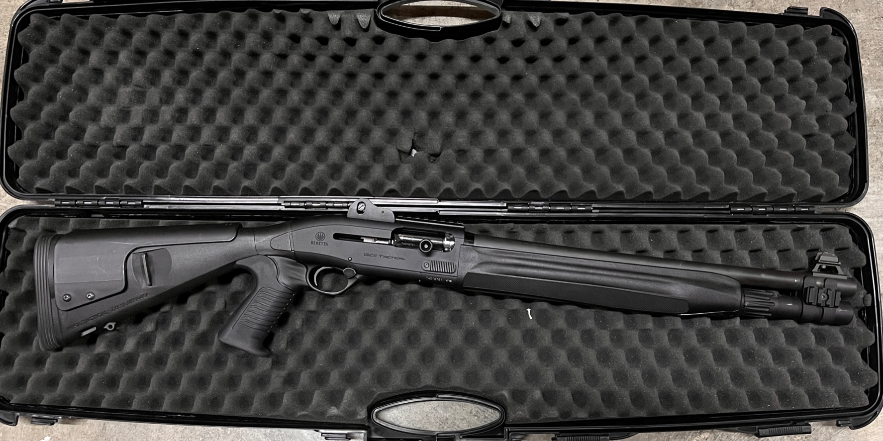 Beretta 1301 Tactical 12 Ga Semi Auto 18" LE Trade J131P18NLE