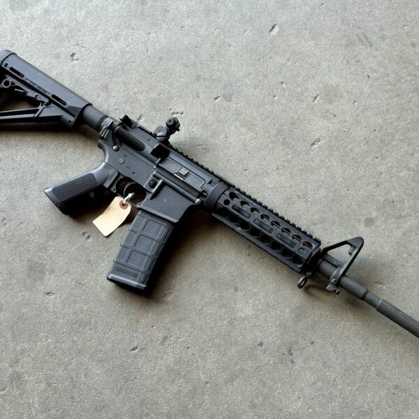 Bushmaster XM-15 E2S 5.56 16" MagPul CTR YHM Midwest Industries Police Trade