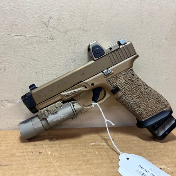 Custom Glock 19X – RMR, SureFire X300U, Stippled Grip, FDE Tactical Setup