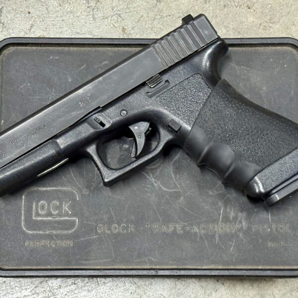 Glock 17 Gen 2 9mm 17rd 1993 Tupperware Box Restricted LEO Mag