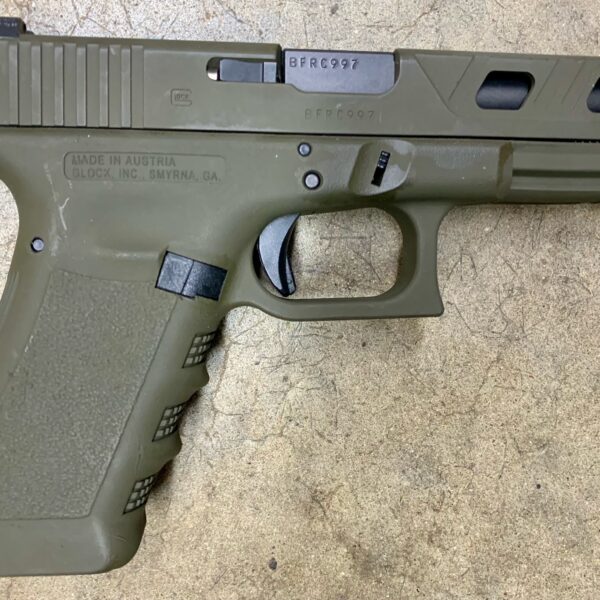 Glock 17 Gen 3 OD Green Window Cuts Police Trade 1x17rd Mag