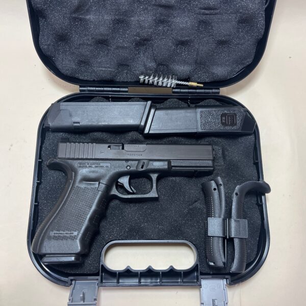Glock 17 Gen 4 9mm Night Sights