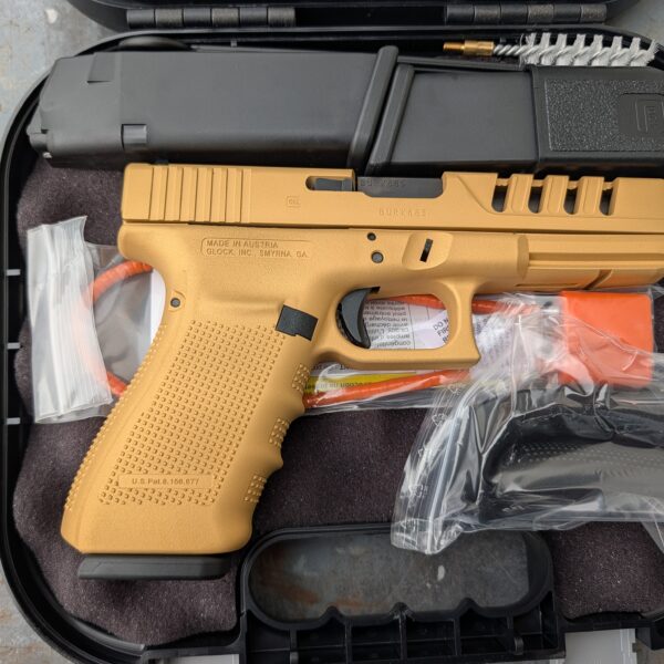 Glock 20 10mm Auto 15+1 Gold Finish Slide Cuts One Mag