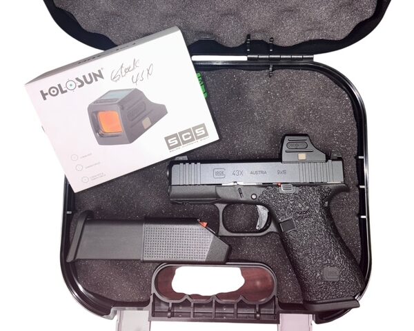 Glock 43X MOS 9mm w/ Holosun SCS Carry Optic – Custom Grip Texture