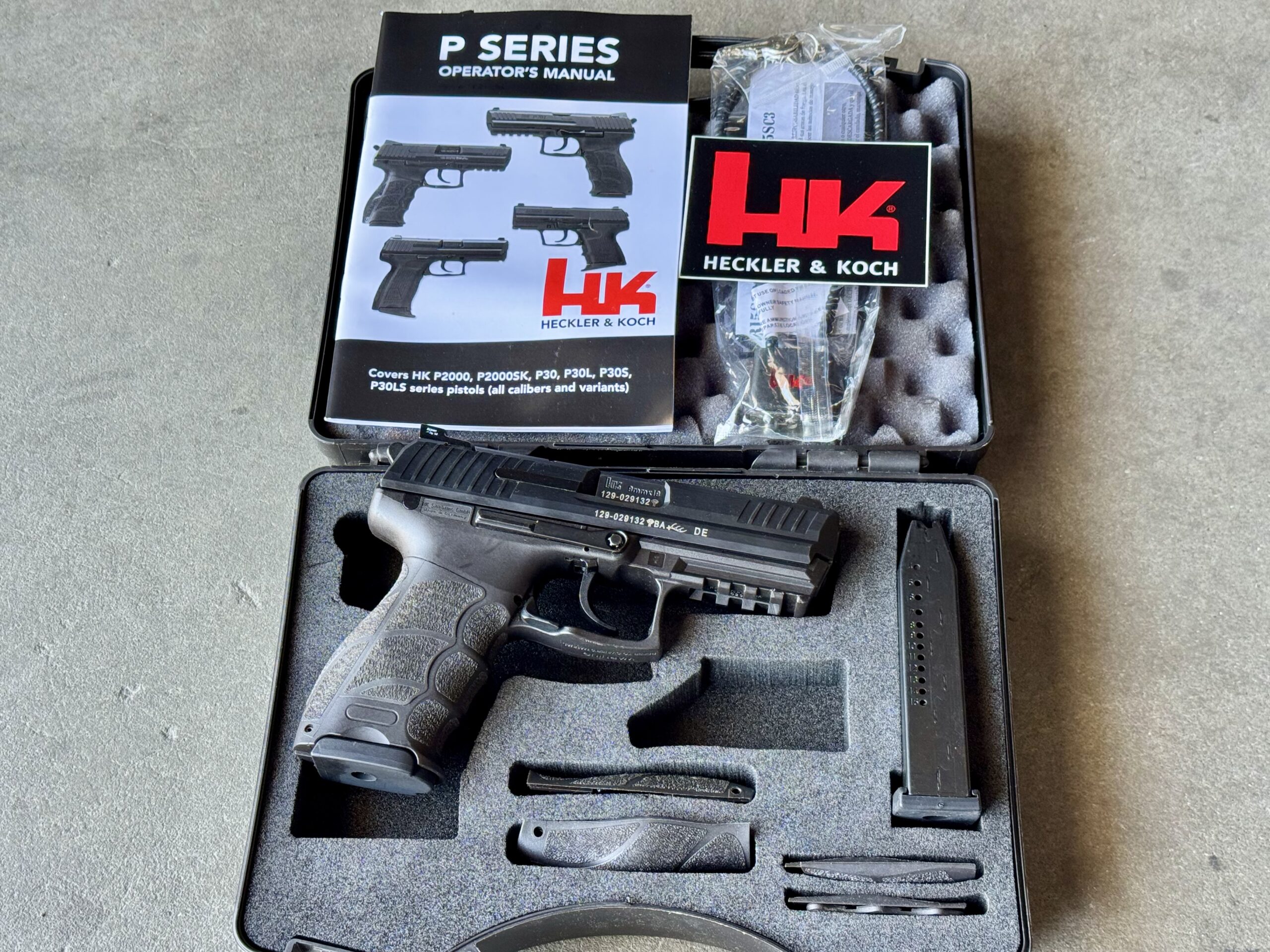Heckler & Koch HK P30 V3 9mm 3.86" Trijicon Night Sights Original Case