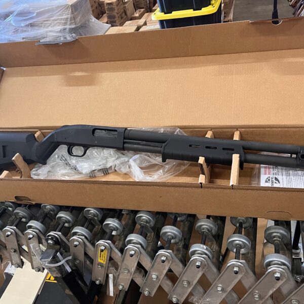 Mossberg 500 12 ga 20" 7+1 with Magpul Furniture