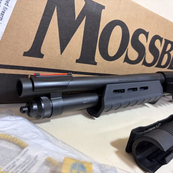 Mossberg 590 Shockwave 12 Ga M-LOK Forend, Shell Holder & Red Safety