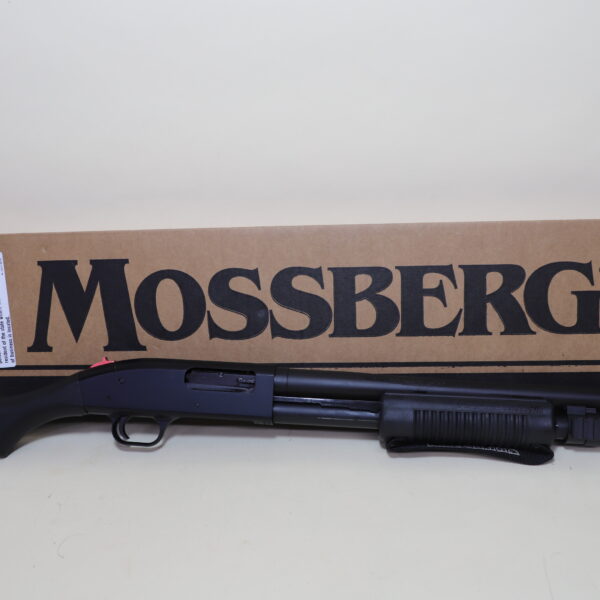 Mossberg 590 Shockwave – 12 Gauge, 14.37" Barrel, Raptor Grip, Defender Tactical Forend
