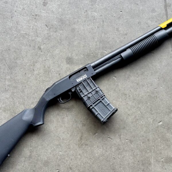 Mossberg 590M 18.5" 12 Gauge 10rd Mag Fed Pump Action 590 Display Model