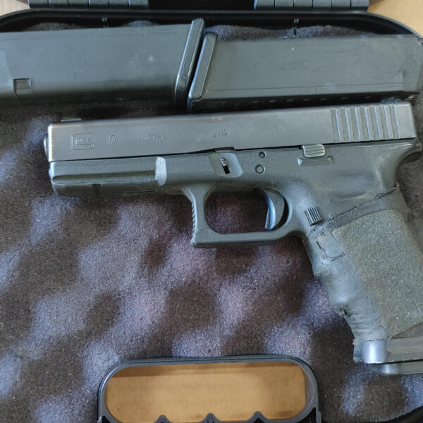 Police Trade Glock 17 Gen 3 9mm 17+1 PI1750202