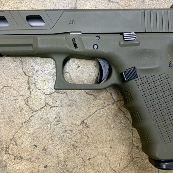 Police Trade Glock 22 Gen 4 OD Green .40 Window Cuts 1x15rd Mag