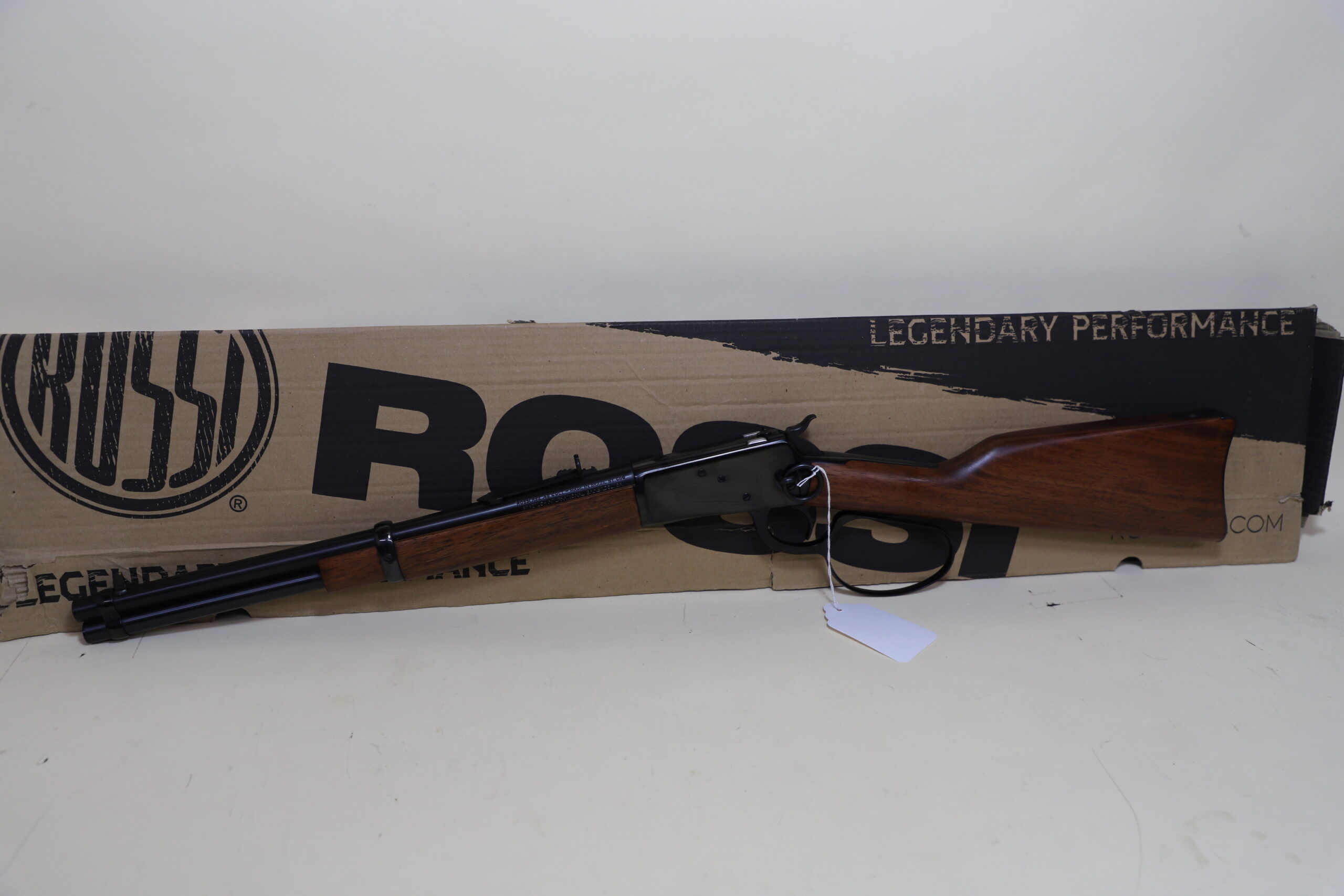 Rossi R92 – .45 Colt, 16" Barrel, Large Loop, Hardwood Stock, Blued Finish (920451613L)