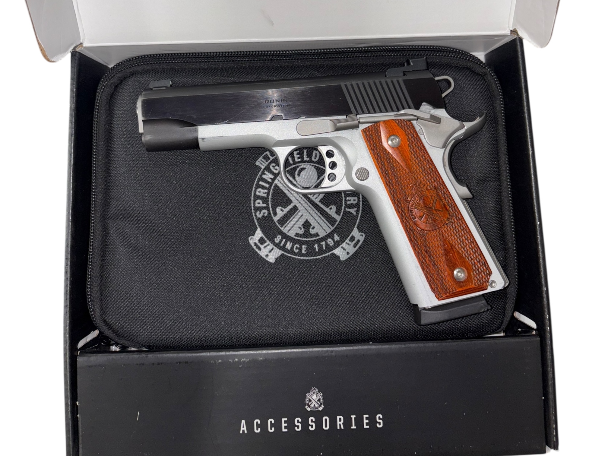 Springfield Armory Ronin Operator .45 ACP – Blued / Stainless 1911
