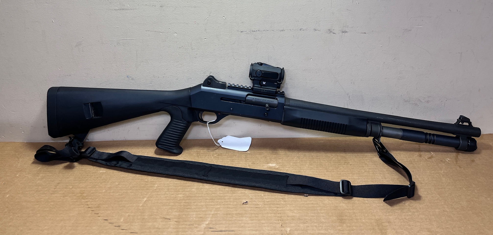 Used Benelli M4 Tactical Shotgun – 12GA, Pistol Grip Stock, Vortex SPARC AR Red Dot, Extended Tube