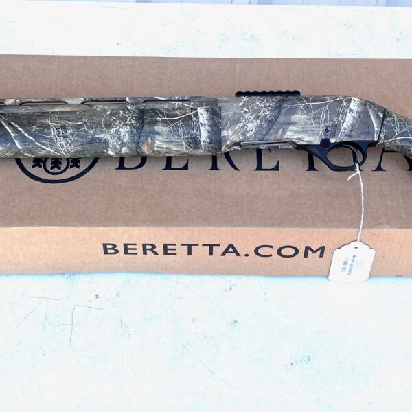 USED Beretta A300 Ultima Turkey 12 Ga Semi Auto 24" Realtree Edge Camo J32KE14