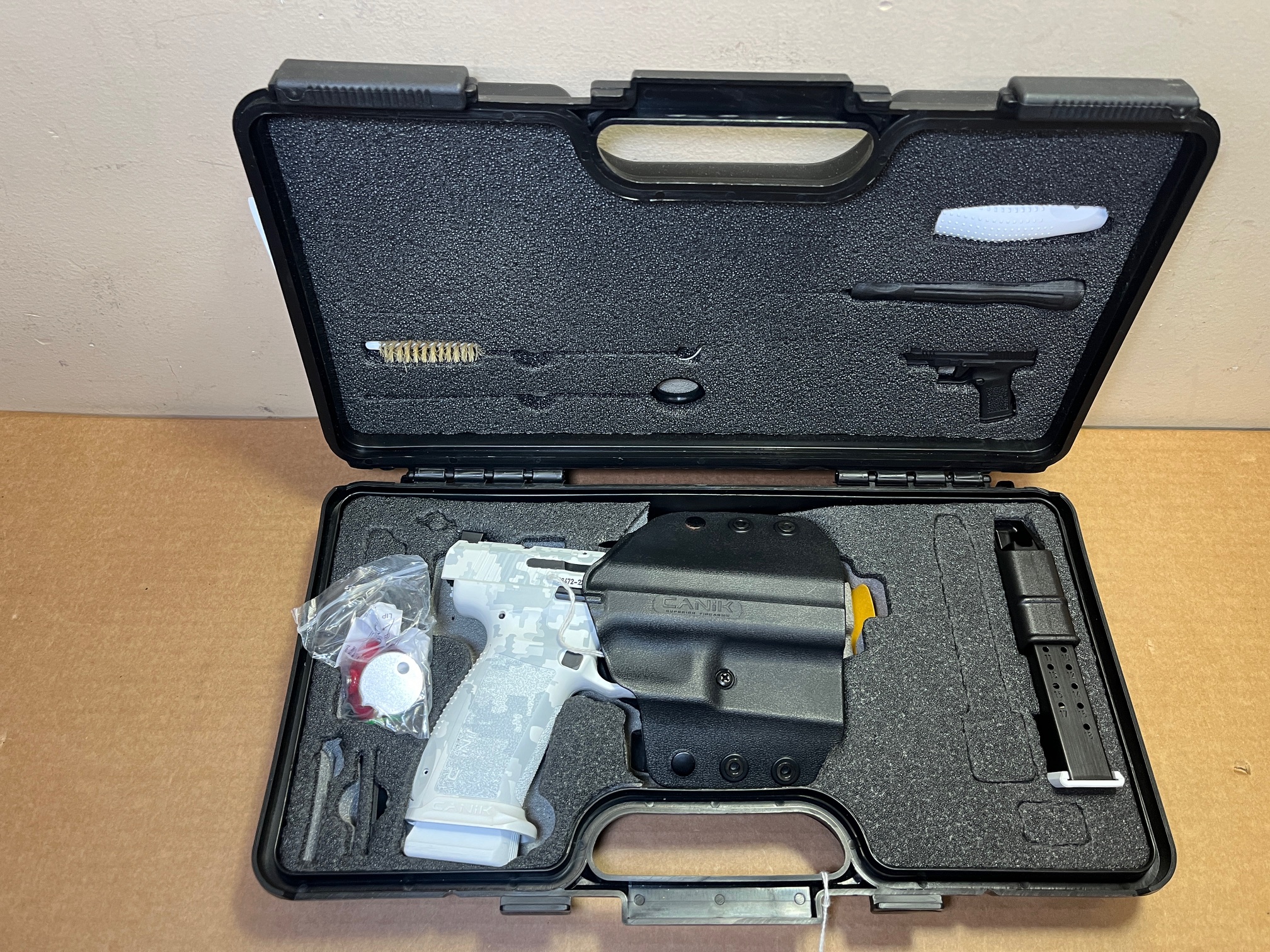 Used Canik Mete SFT 9mm Arctic Digital Camo Optic Ready HG5636AWD-N