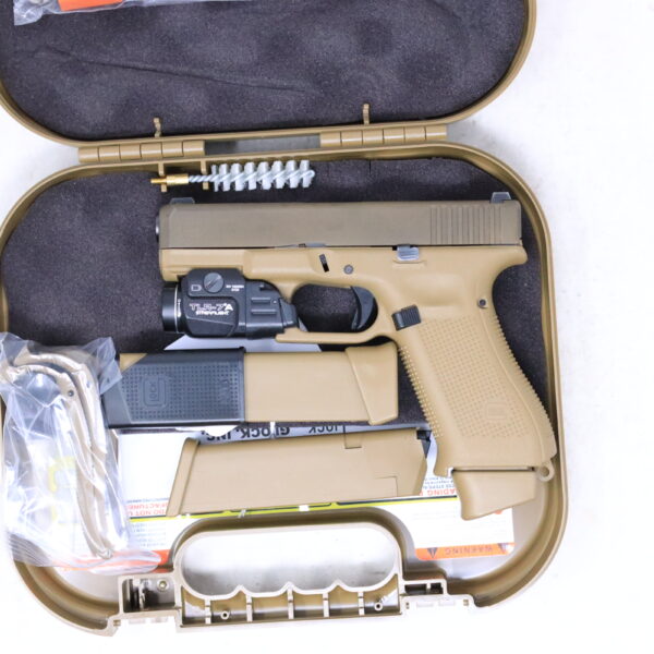 Used Glock 19X 9mm 3 Mags Night Sights TLR7-A UX1950703