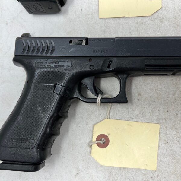 USED Glock 22 40 cal S&W G22 RTF Rought Textured Frame Fish Gills RTF2 Gen 3