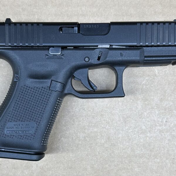 Used Glock 23 Gen 5 40 S&W 13 Round Capacity UA235S203