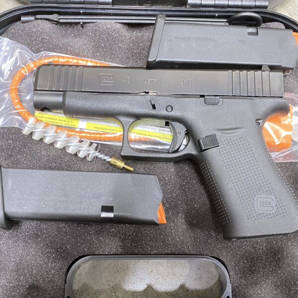 Used Glock 48 9mm Luger 2-10 rd Mags (like new)