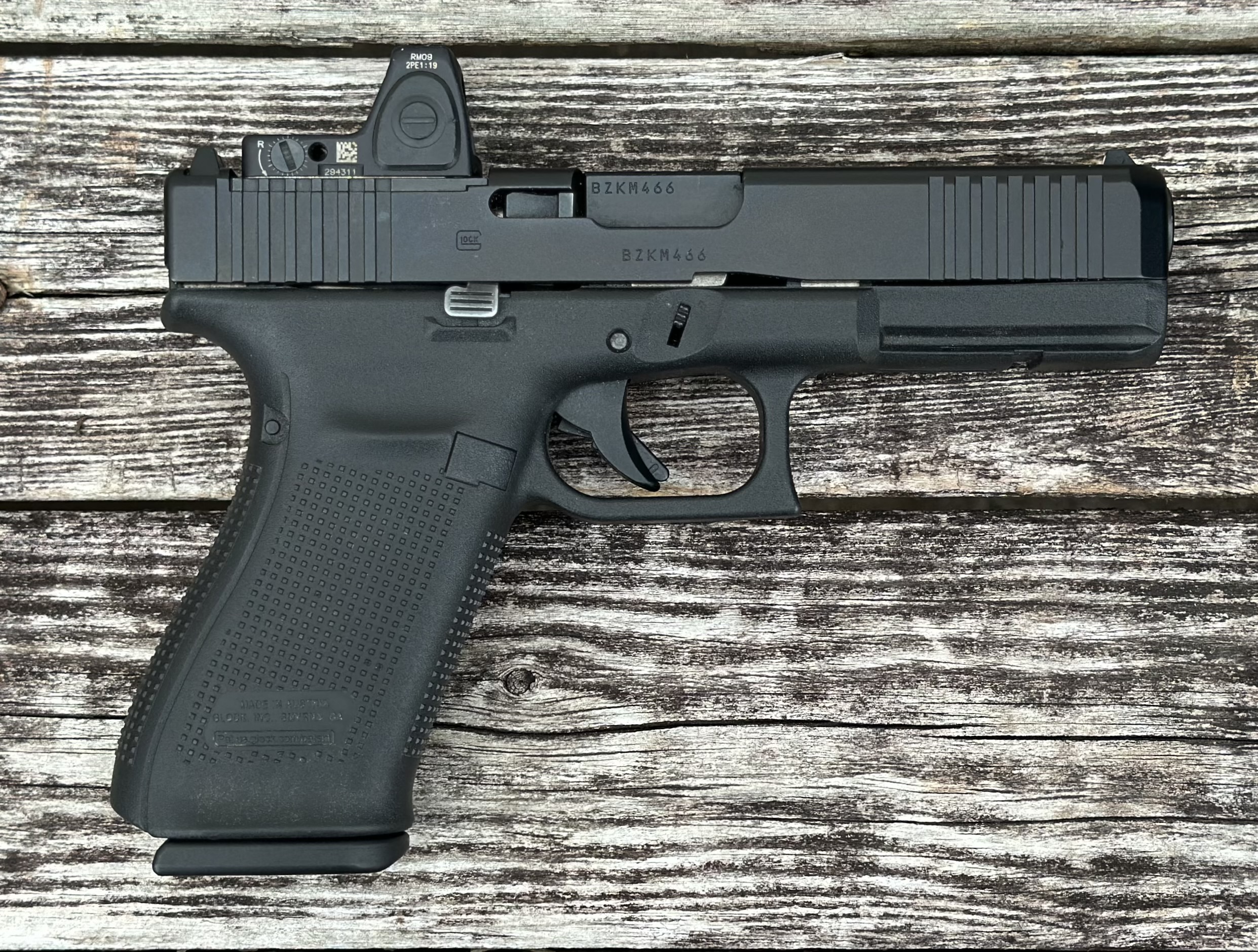 Used Glock Model 20 Gen 5 10MM MOS W/ RMR 1 MOA PA205S203MOS