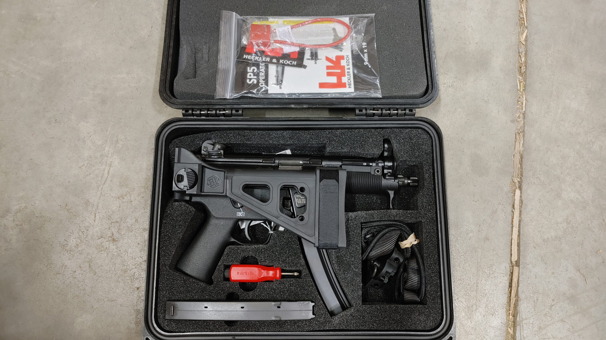 Used Heckler & Koch H&K SP5K PDW 9mm Luger w/ SB Tactical SBT5KA Folding Brace - excellent condition!