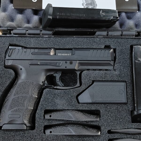 Used Heckler & Koch H&K VP40 40 S&W 3-13 rd Magazines Night Sights RMR Cut Optics Ready 700040LE-A5