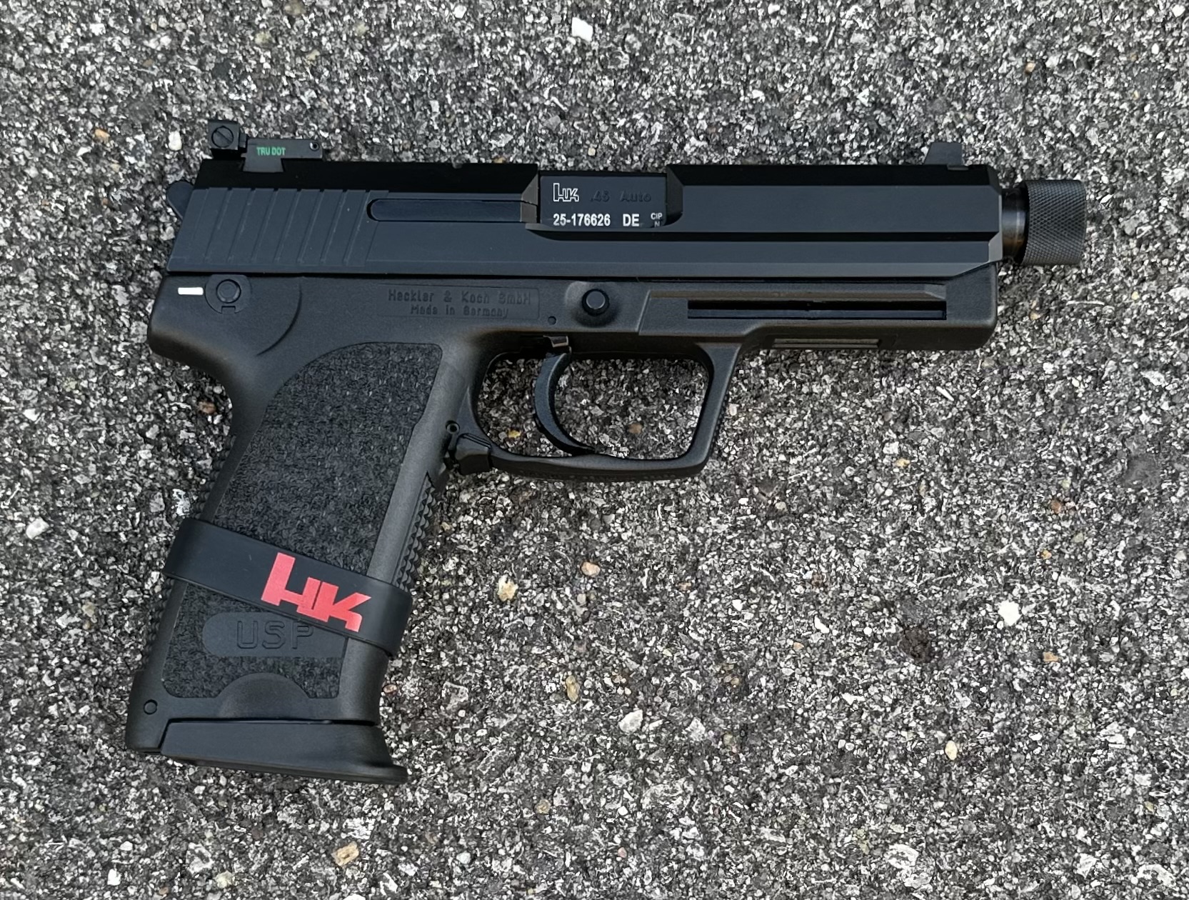 Used HK Heckler & Koch USP45 Tactical (V1) 45 ACP Threaded Barrel 81000351