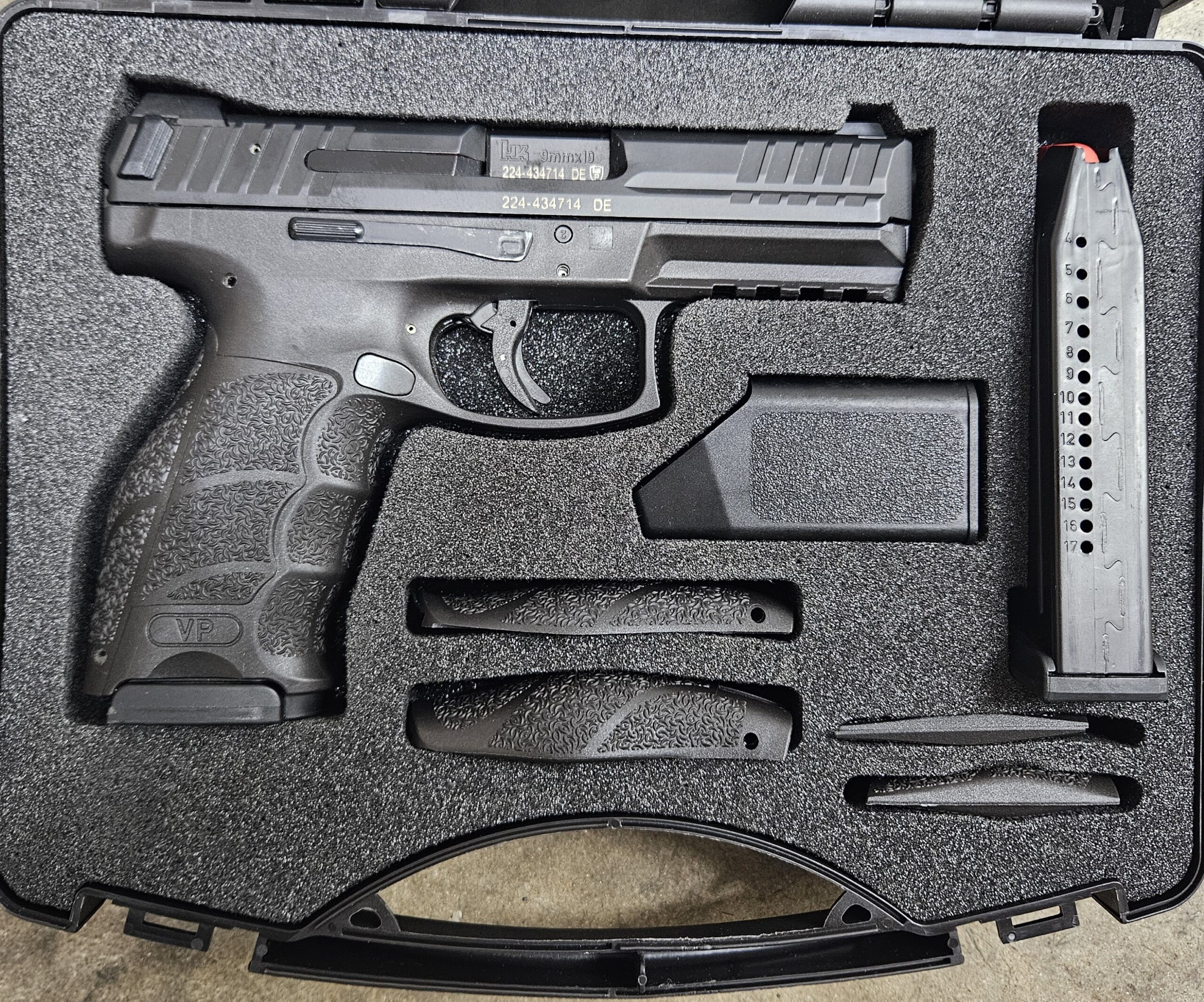 Used HK Heckler & Koch VP9-B 9mm 17 Round Capacity 81000285