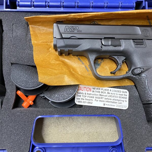 Used Smith & Wesson M&P40 Compact 40 S&W 3.5"