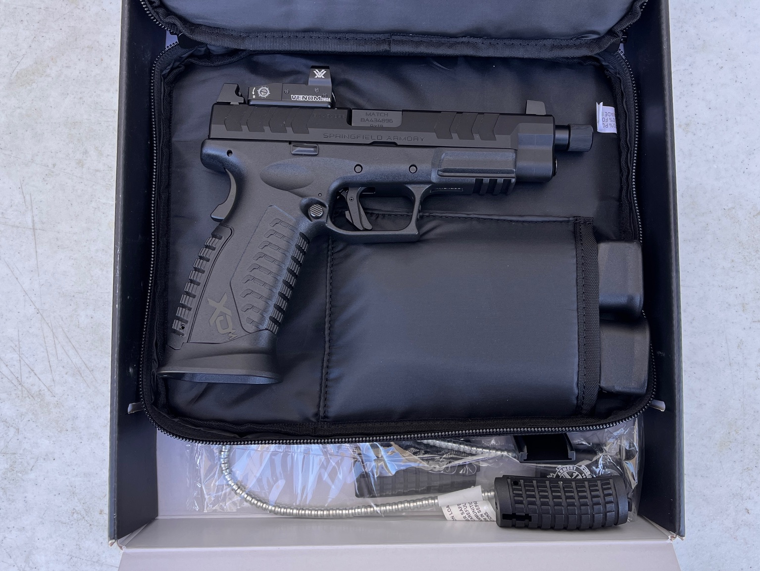 Used Springfield Armory XDM Elite 9mm Threaded Barrel XDMET9459BHCOSP with Optic