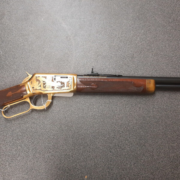Winchester 9422M "Matched Set of One Thousand" .22 Magnum Rifle - Excellent Condition