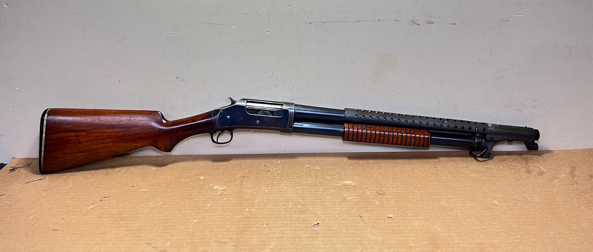 Winchester Model 1897 Trench Shotgun – 12 Gauge, U.S. Military Riot Configuration, Heat Shield & Bayonet Lug